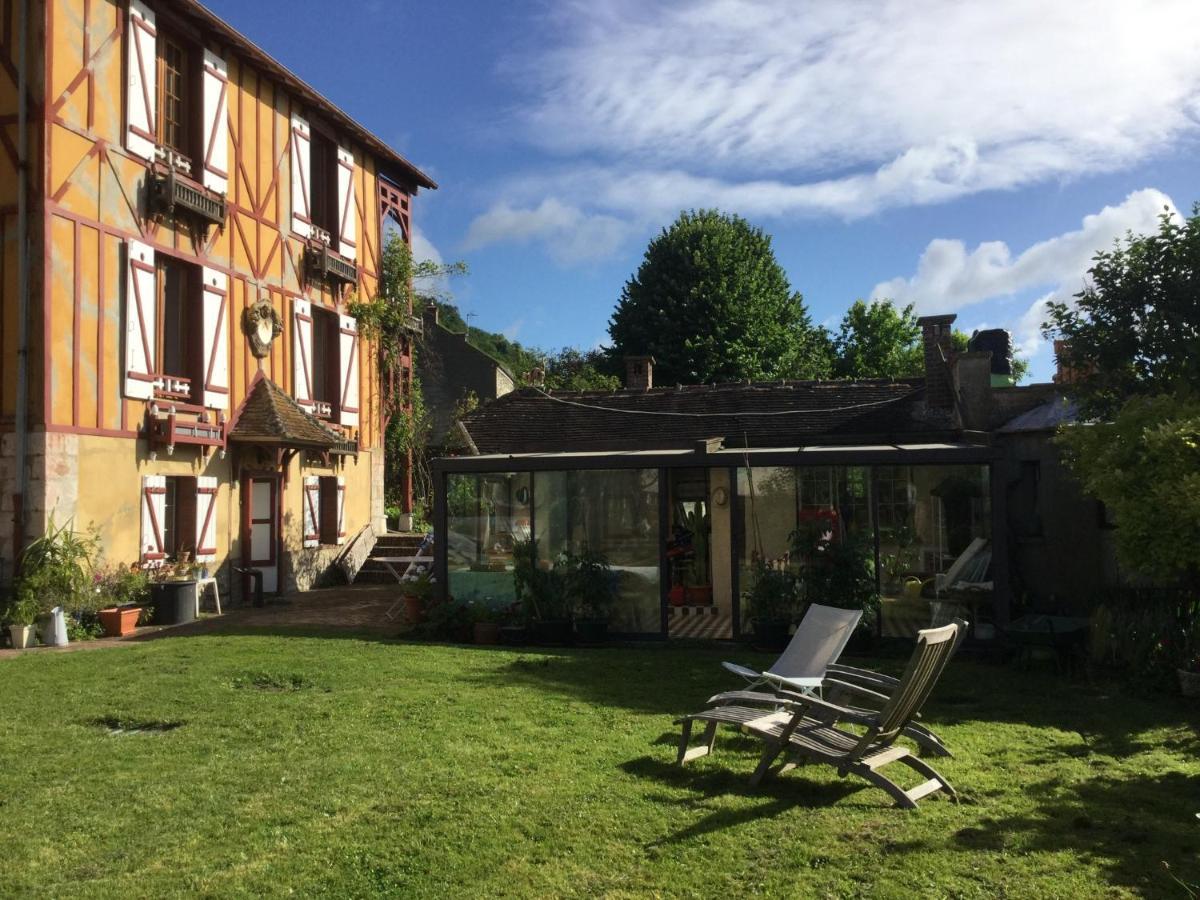 Les Papouz Bed & Breakfast *